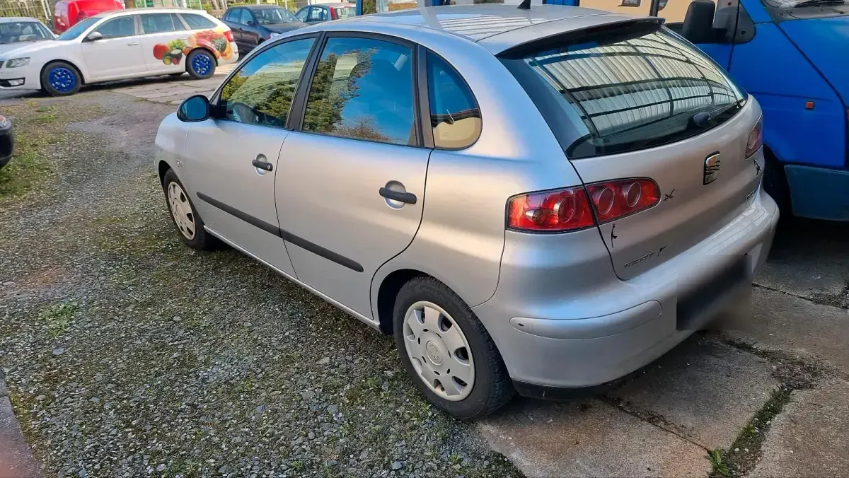 Gebraucht Seat Ibiza 75 PS (55 kW) 2004 Silber Kleinwagen