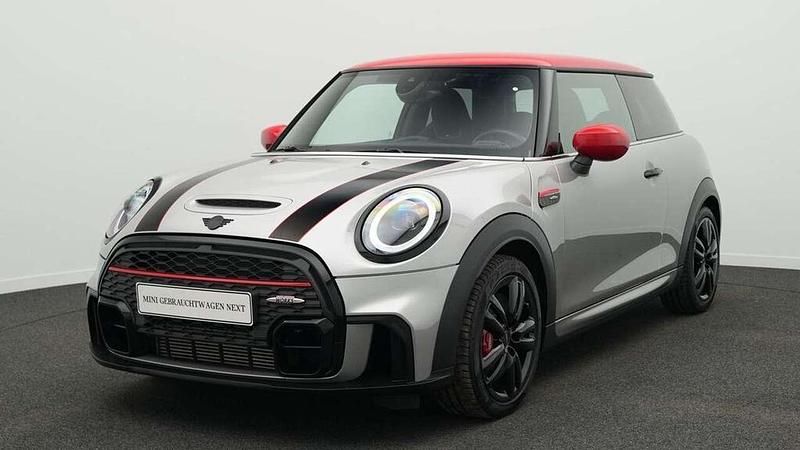 Grau Gebraucht 2024 Mini John Cooper Works Kleinwagen | 32.443 € (Guter Preis) - Bild 1/4