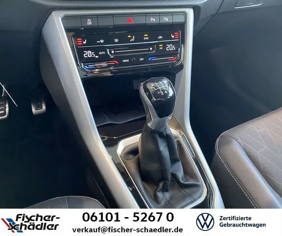 Gebraucht VW T-Roc Life 116 PS (85 kW) 2025 Deep black (metallic) SUV