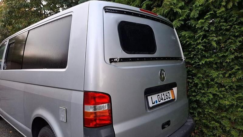 Gebraucht VW Transporter 131 PS (96 kW) 2004 Grau Van