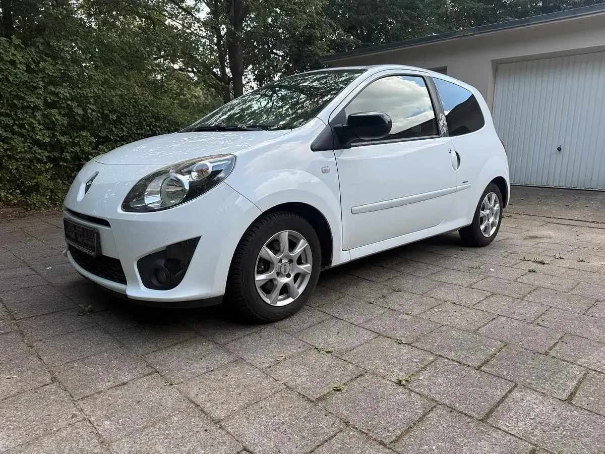 Gebraucht Renault Twingo Night&Day 75 PS (55 kW) 2010 Weiß Kleinwagen