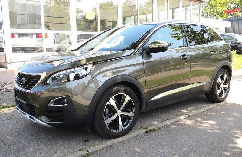 Grau Gebraucht 2018 Peugeot 3008 GT SUV | 19.999 € (Fairer Preis) - Bild 1/4