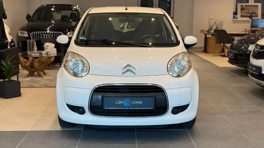 Gebraucht Citroën C1 Style 68 PS (50 kW) 2012 Weiß Kleinwagen