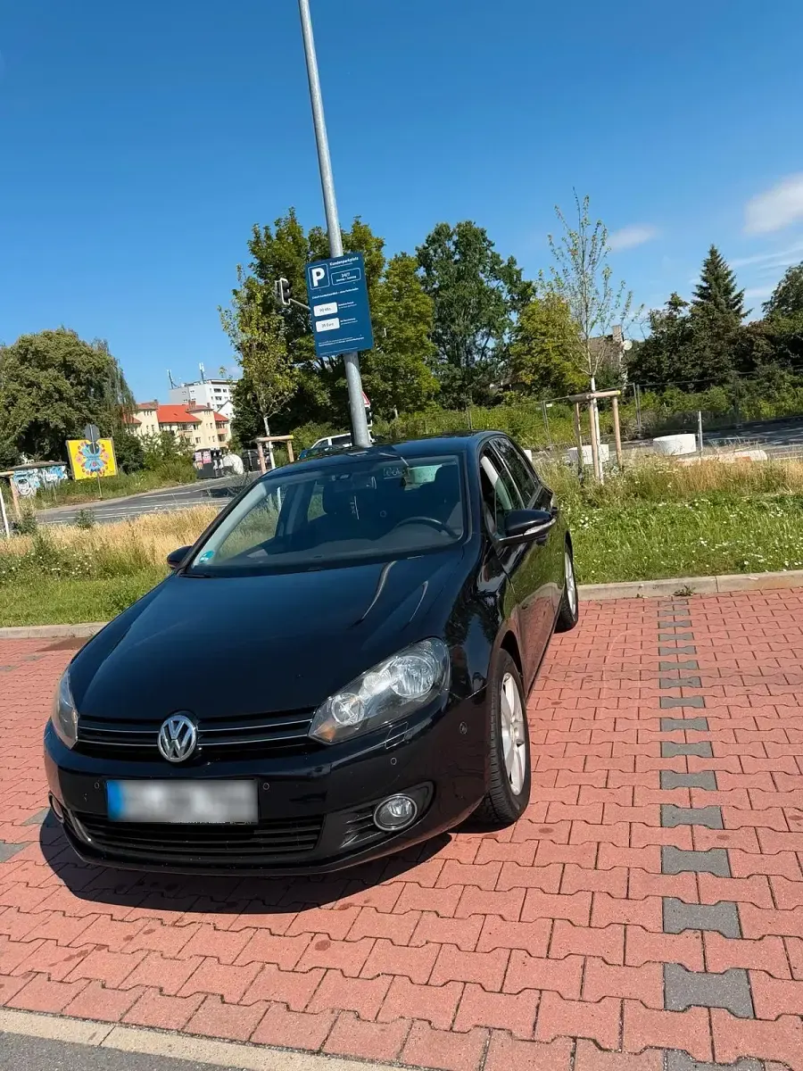 Gebraucht VW Golf VI 122 PS (89 kW) 2010 Schwarz Limousine