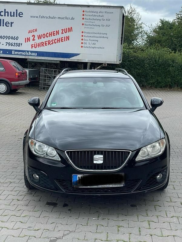 Schwarz Gebraucht 2012 Seat Exeo Kombi | 8.800 € - Bild 1/4