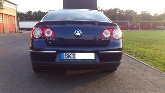 Gebraucht VW Passat 231 PS (169 kW) 2006 Blau metallic Limousine