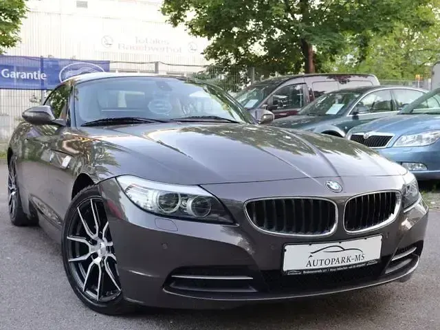 Gebraucht BMW Z4 Performance 204 PS (150 kW) 2010 Braun Cabrio