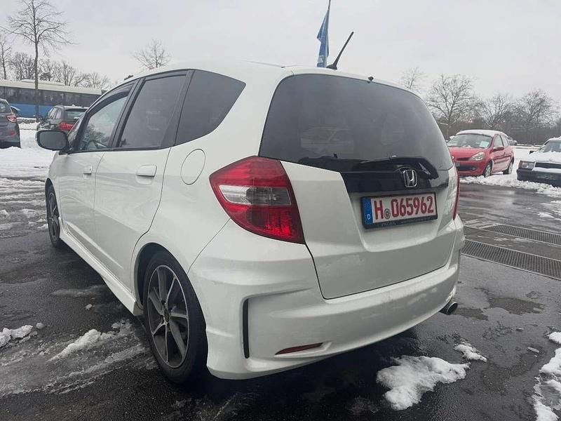 Gebraucht Honda Jazz SI 99 PS (72 kW) 2012 Taffeta white Kleinwagen