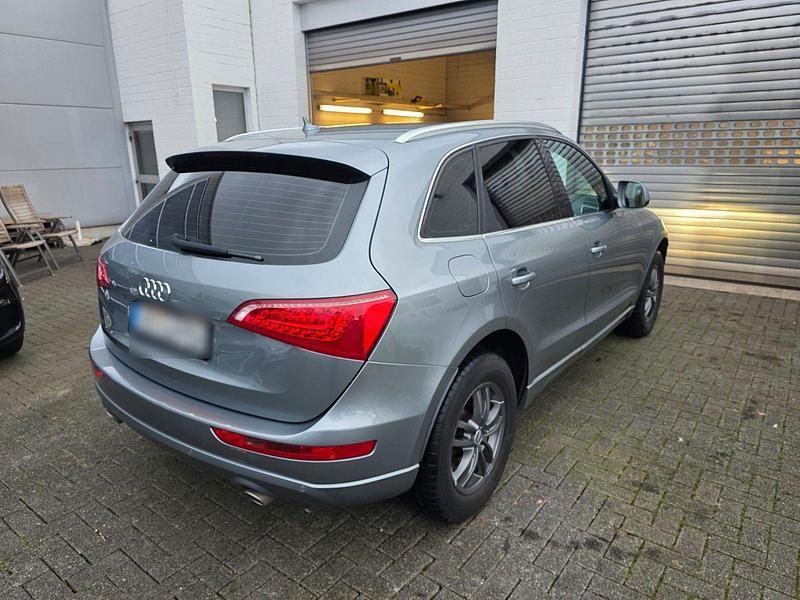 Gebraucht Audi Q5 Ambiente 239 PS (175 kW) 2010 Silber SUV