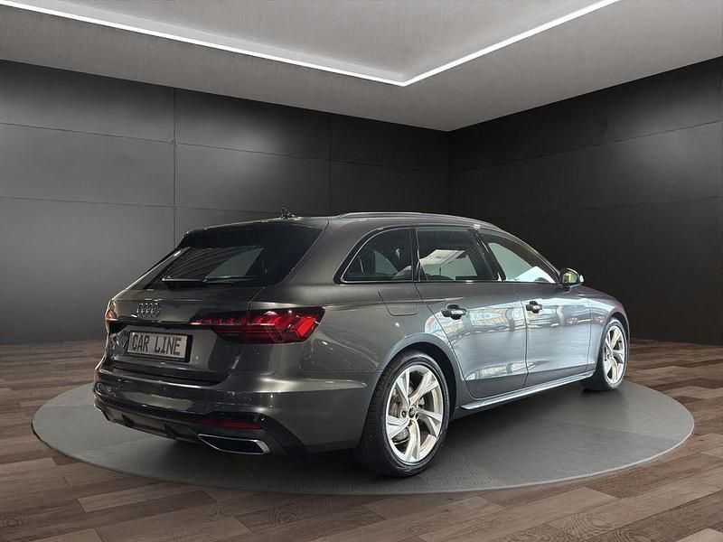 Gebraucht Audi A4 S-Line 204 PS (150 kW) 2023 Daytonagrau Kombi