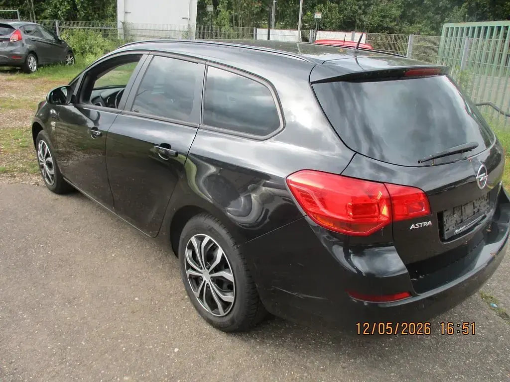 Occasion Opel Astra 110 ch (80 kW) 2012 Noir Break