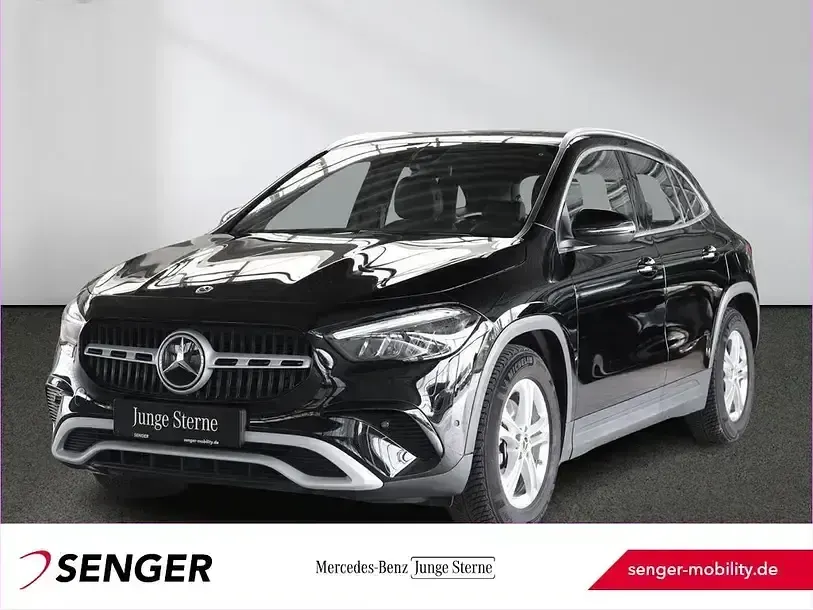 Gebraucht Mercedes GLA200 163 PS (119 kW) 2025 SUV