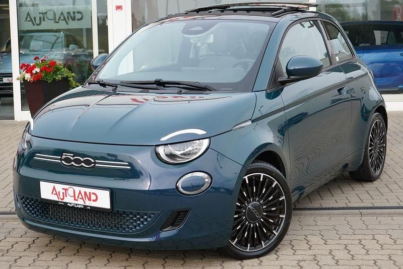 Blau Gebraucht 2022 Fiat 500e Kleinwagen | 16.490 € (Superpreis) - Bild 1/4