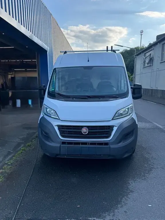 Gebraucht Fiat Ducato 131 PS (96 kW) 2016 Weiß Van