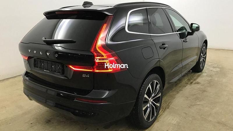 Gebraucht Volvo XC60 Core 197 PS (144 kW) 2023 Schwarz SUV