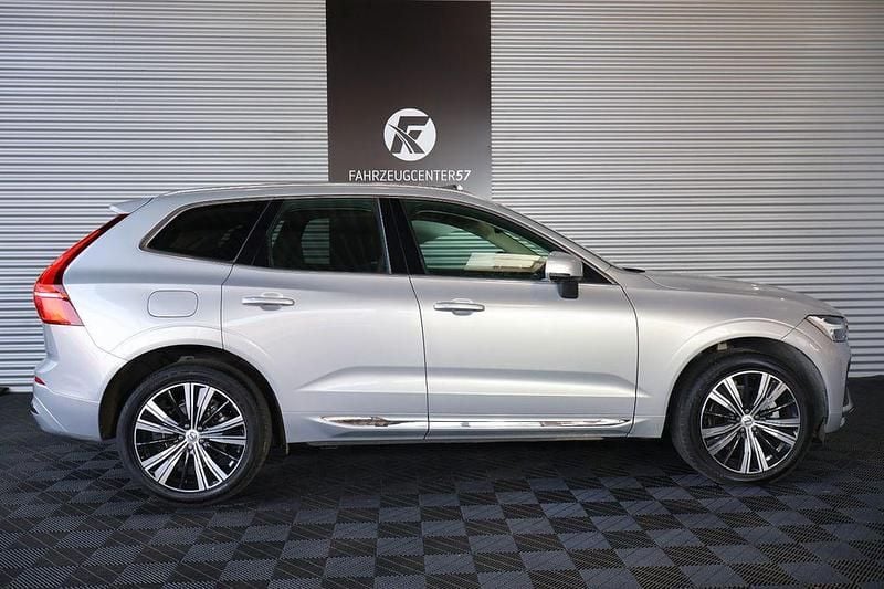 Gebraucht Volvo XC60 Inscription 250 PS (183 kW) 2022 Silber SUV
