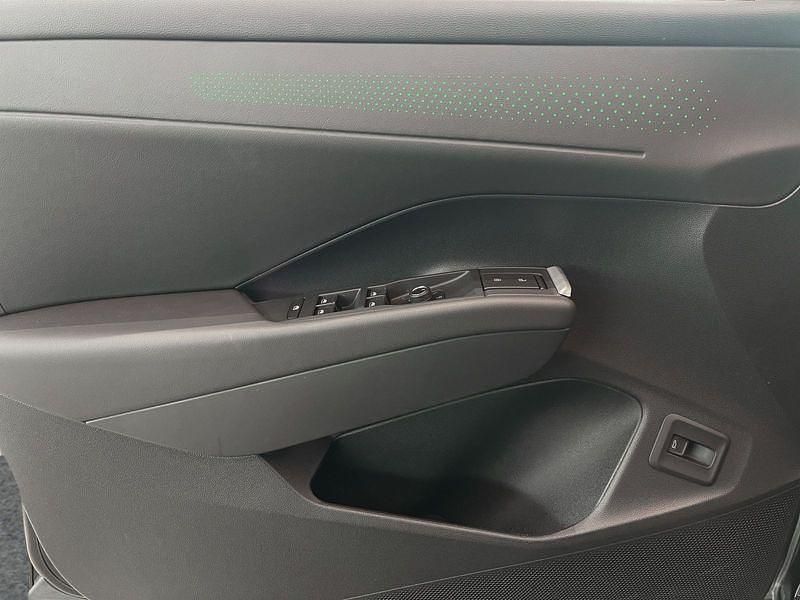 Neu VW T-Roc 150 PS (110 kW) 2026 Schwarz SUV