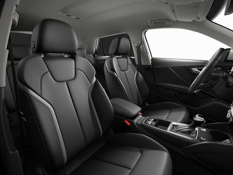 Gebraucht Audi Q2 Advanced 150 PS (110 kW) 2025 Silber SUV