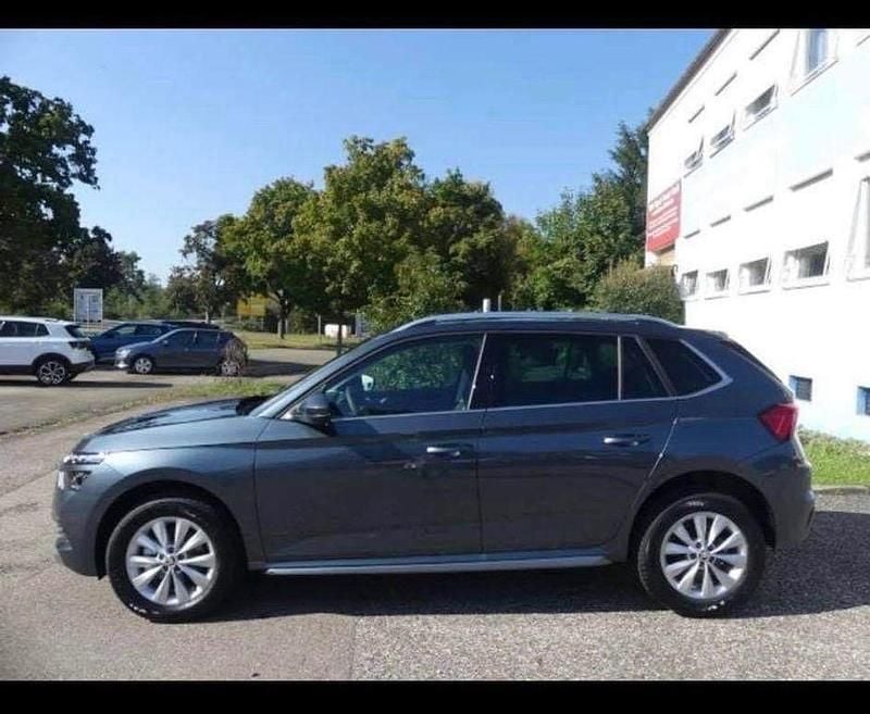 Grau Gebraucht 2021 Skoda Kamiq Style SUV | 22.000 € (Fairer Preis) - Bild 1/4