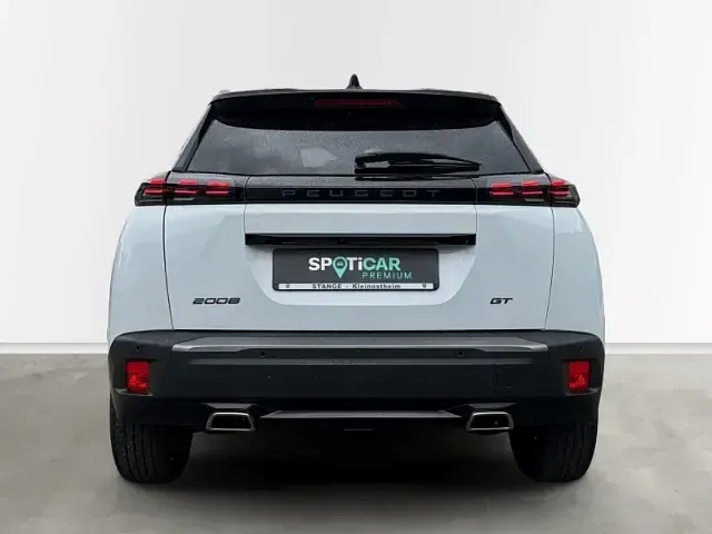 Gebraucht Peugeot 2008 GT 131 PS (96 kW) 2023 Okenitweiß (metallic) SUV