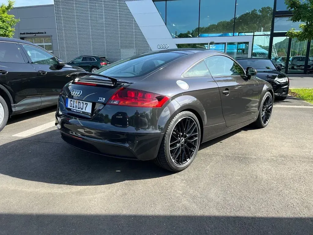 Gebraucht Audi TT Ambiente 170 PS (125 kW) 2010 Grau Coupé