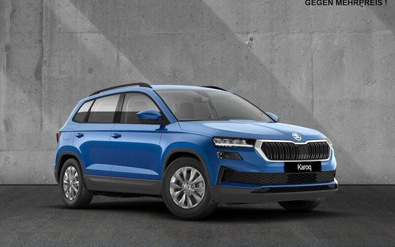 Blau Neu 2025 Skoda Karoq Selection SUV | 27.490 € (Guter Preis) - Bild 1/4