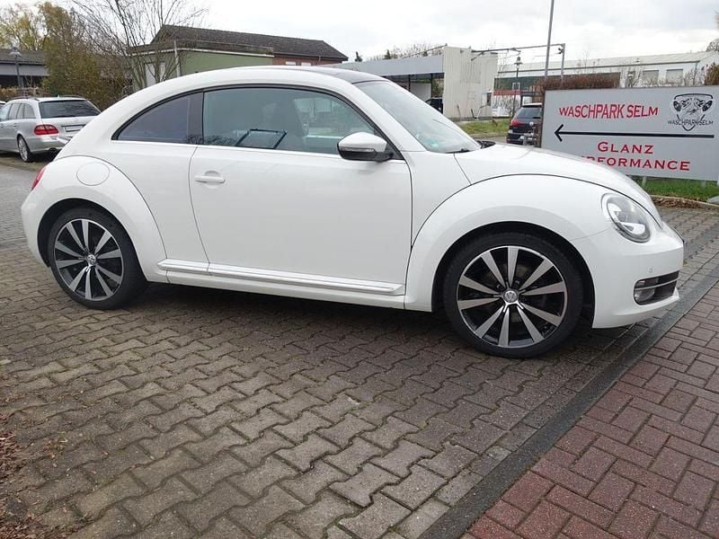 Gebraucht VW Beetle Design 160 PS (117 kW) 2012 Candyweiß Limousine