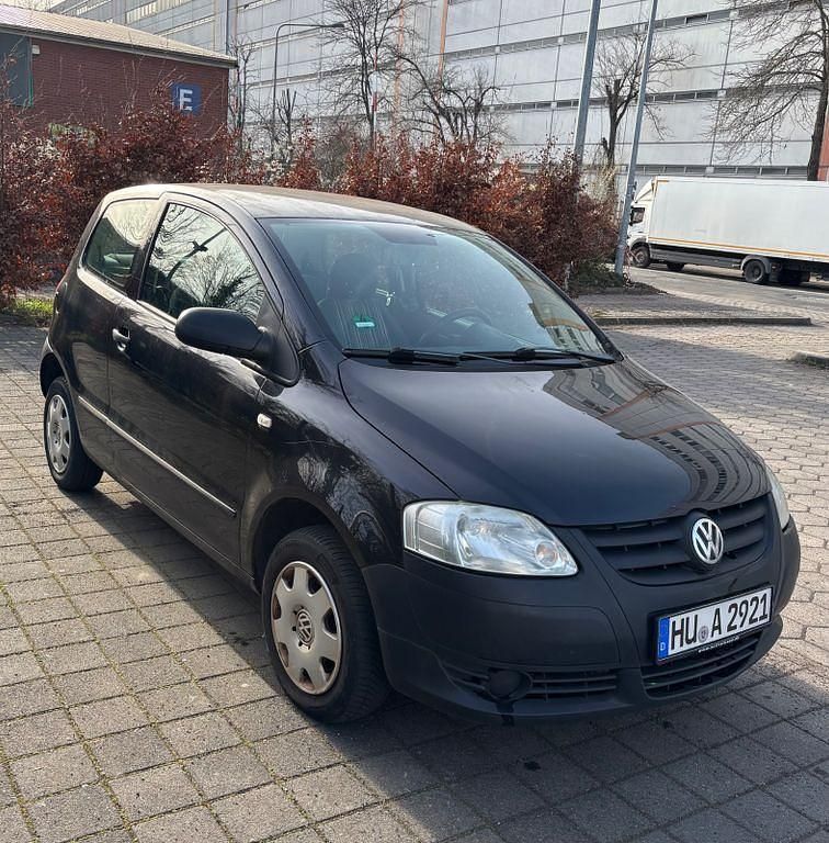 Gebraucht VW Fox 55 PS (40 kW) 2006 Schwarz Kleinwagen
