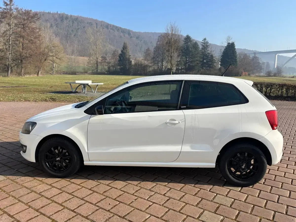 Gebraucht VW Polo Style 86 PS (63 kW) 2011 Weiß Kleinwagen