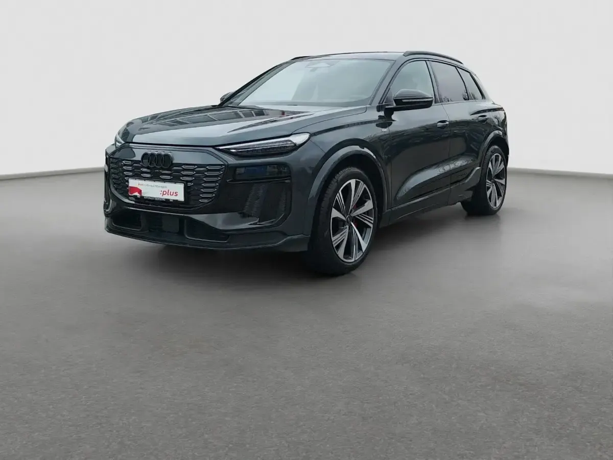 Gebraucht Audi Q6 e-tron Sport 284 kW (387 PS) 2025 Grau SUV
