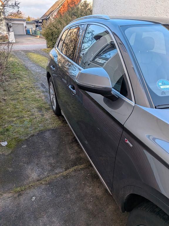 Gebraucht Audi Q5 S-Line 204 PS (150 kW) 2021 Grau SUV