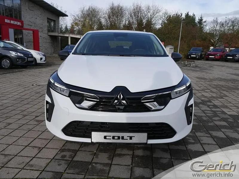 Gebraucht Mitsubishi Colt Basis 67 PS (49 kW) 2025 Weiß Limousine