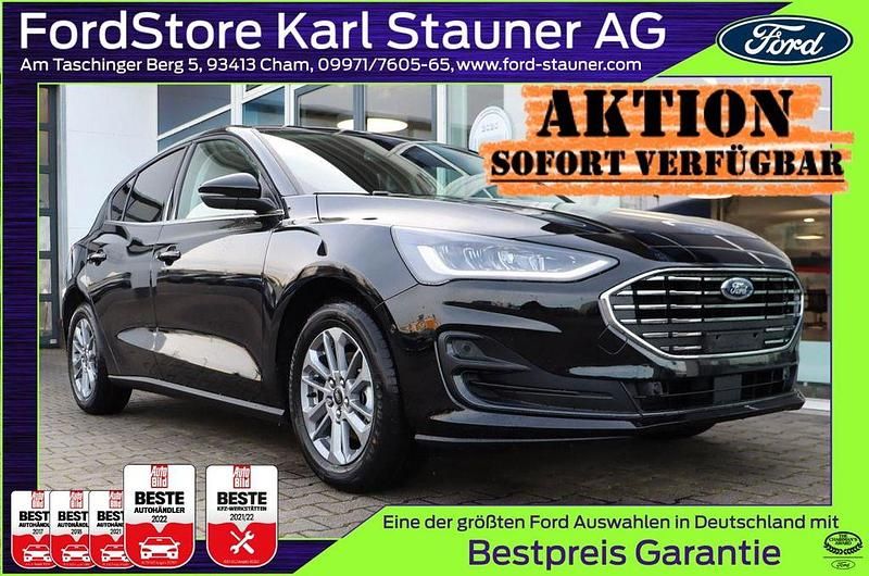 Agate black metallic Neu 2025 Ford Focus Titanium Limousine | 30.180 € (Guter Preis) - Bild 1/4