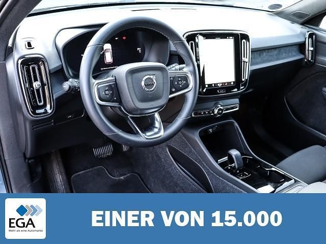 Gebraucht Volvo XC40 Core 169 kW (231 PS) 2023 Metallic SUV