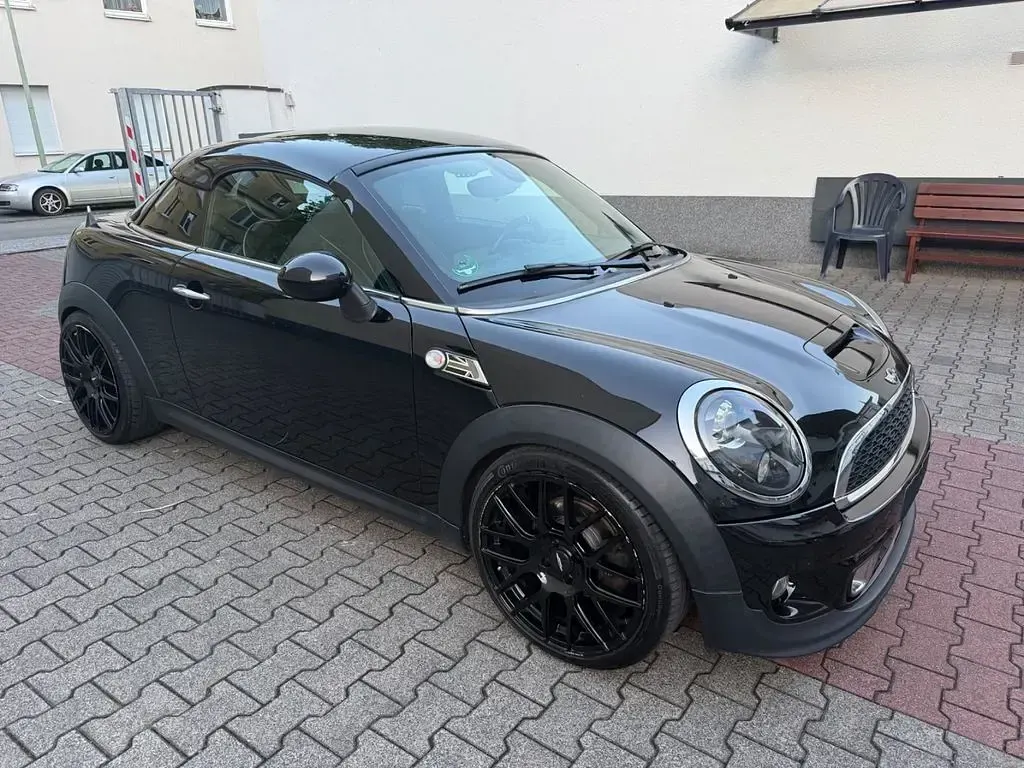 Gebraucht Mini Cooper SD 143 PS (105 kW) 2012 Schwarz Kleinwagen