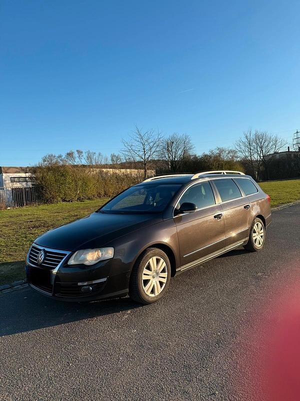 Gebraucht VW Passat 158 PS (116 kW) 2007 Braun Kombi