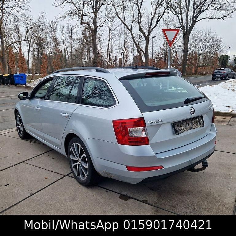 Gebraucht Skoda Octavia 110 PS (80 kW) 2016 Silber Kleinwagen
