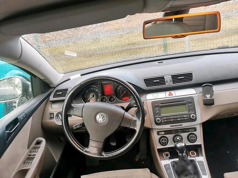 Gebraucht VW Passat 140 PS (102 kW) 2005 Kombi