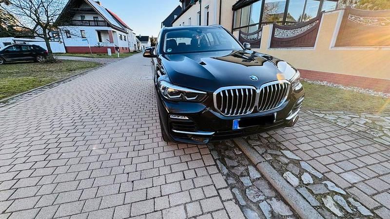Gebraucht BMW X5 Sport Line 286 PS (210 kW) 2021 Schwarz SUV
