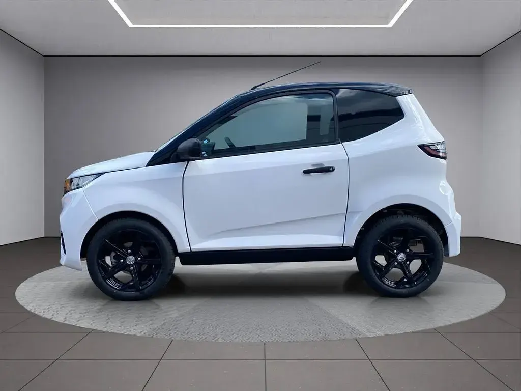 Nowe Aixam AMBITION Sport 2026 Biały Hatchback