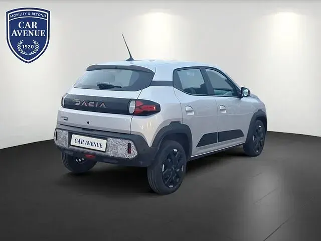 Używany Dacia Spring Extreme 47 kW (64 KM) 2025 Szary Hatchback