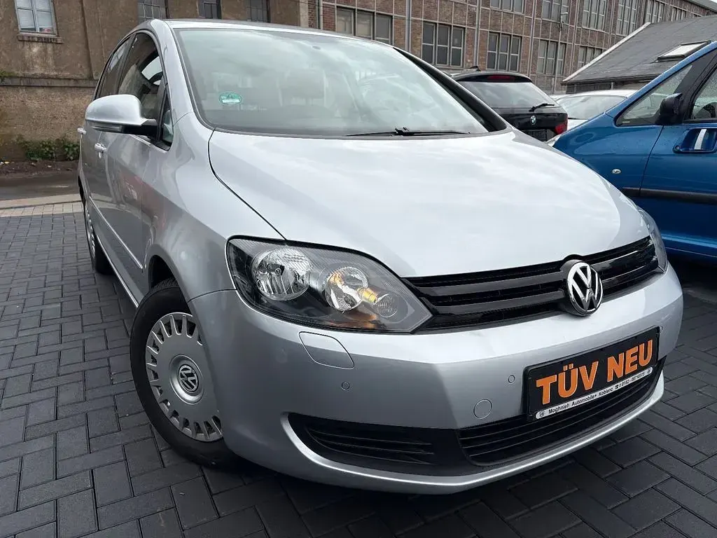 Gebraucht VW Golf VI Trendline 110 PS (80 kW) 2009 Silber Kleinwagen
