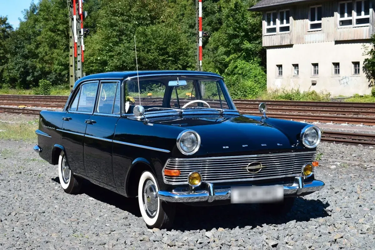 Gebraucht Opel Rekord 60 PS (44 kW) 1962 Schwarz Limousine