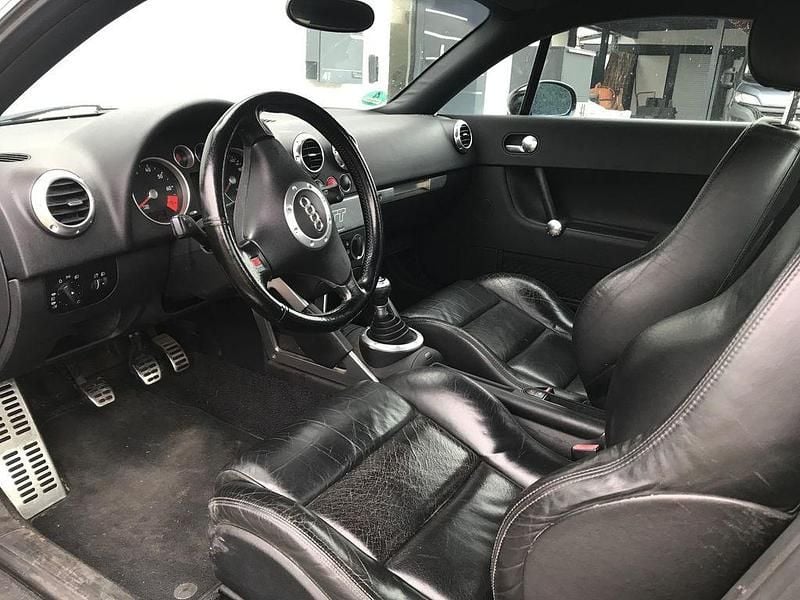 Gebraucht Audi TT Sport 179 PS (131 kW) 2000 Schwarz Coupé