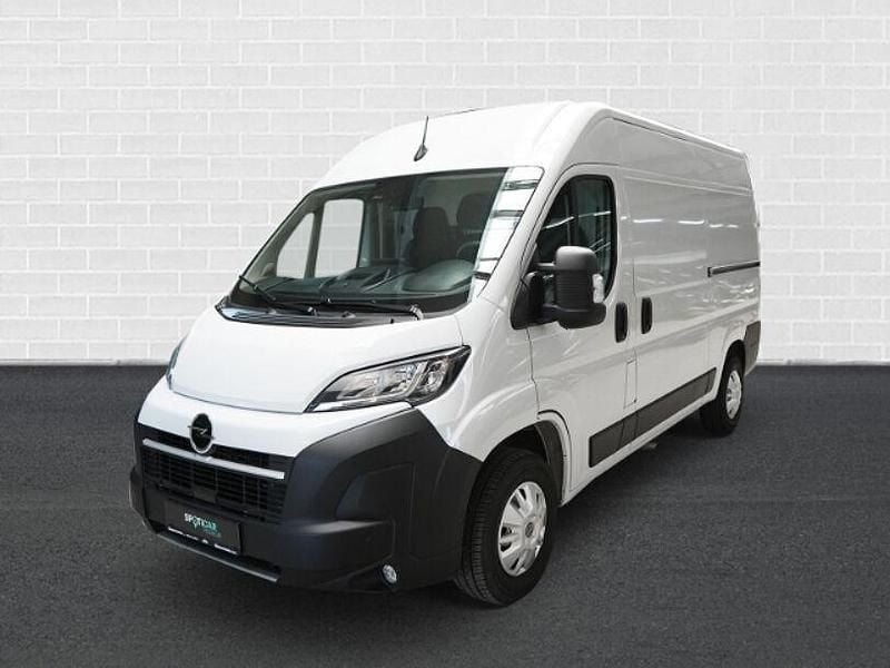 Gebraucht Opel Movano 140 PS (102 kW) 2025 Cassablanca weiß (metallic) Van