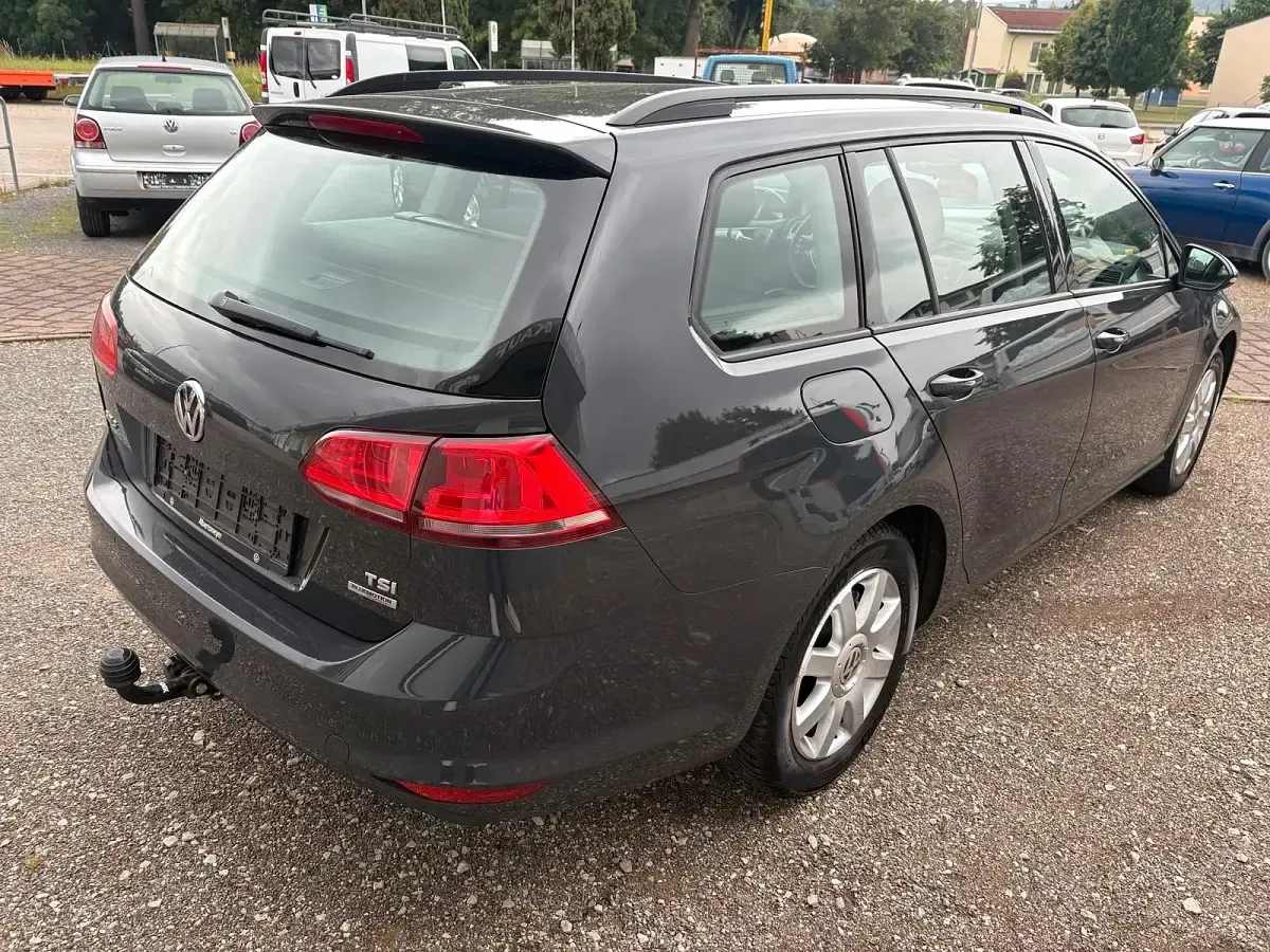 Gebraucht VW Golf VII Trendline 86 PS (63 kW) 2014 Uranograu Kombi