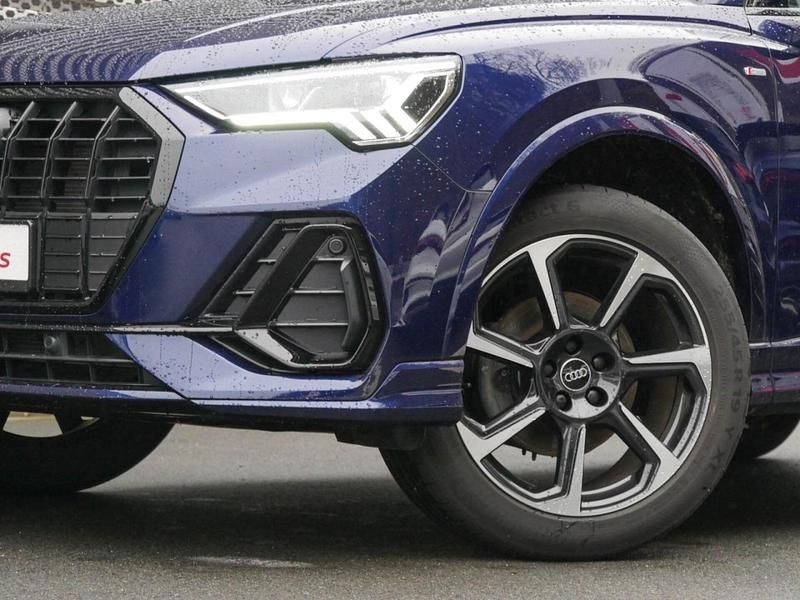 Gebraucht Audi Q3 S-Line 150 PS (110 kW) 2024 Navarrablau metallic SUV