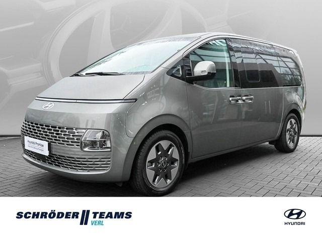 Gebraucht Hyundai Staria Prime 177 PS (130 kW) 2023 Grau Van / Kleinbus