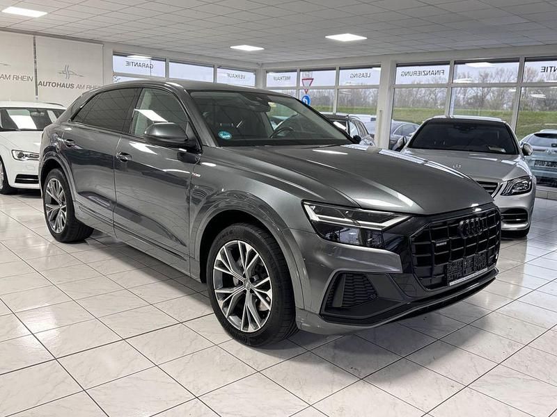 Gebraucht Audi Q8 S-Line 286 PS (210 kW) 2019 Grau SUV