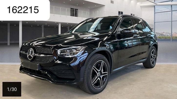 Schwarz Gebraucht 2021 Mercedes GLC300 AMG line SUV | 33.450 € (Fairer Preis) - Bild 1/4
